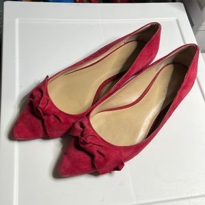 Ann Taylor Suede Bow Flats Size 9